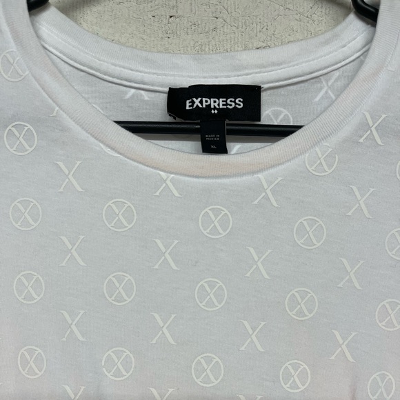 Express logo tee - Picture 3 of 3